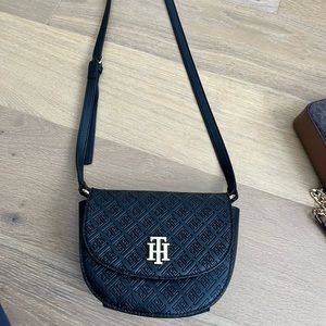 Tommy Hilfiger crossbody bag